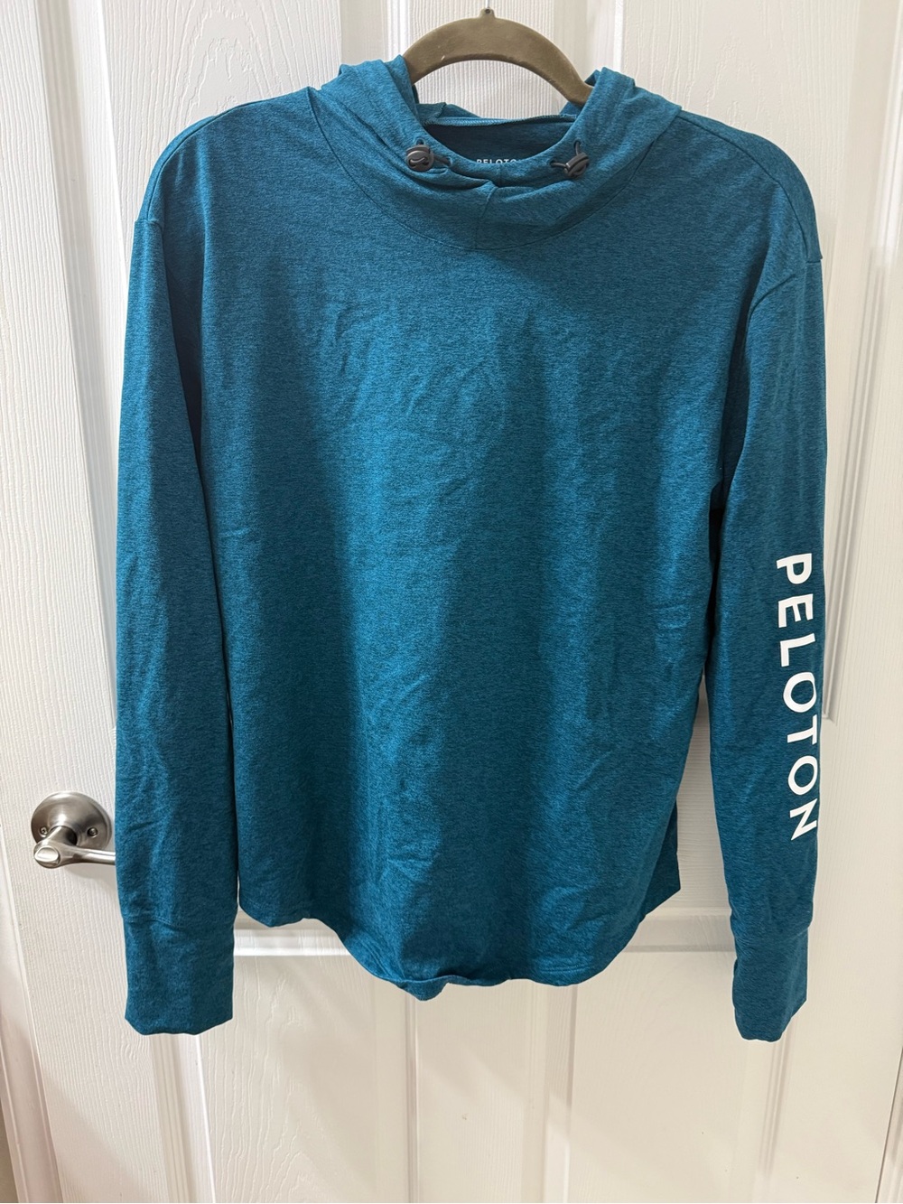 Peloton Women’s Teal Hooded Long-Sleeve Pullover